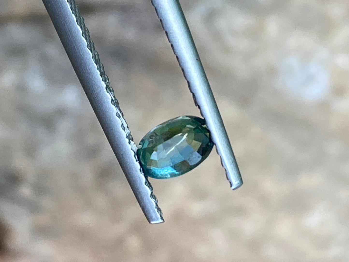 019- Australian Sapphire 0.46ct Green Yellow Parti OVAL CUT