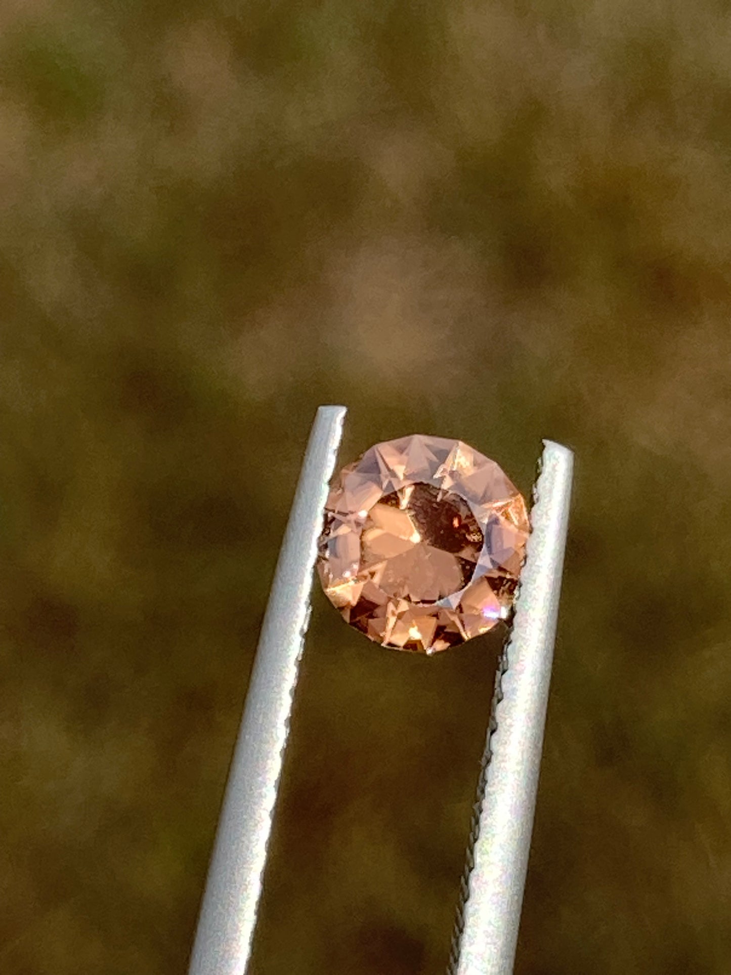 009- Orange ( beer bottle ) Natural Australian Zircon 1.15ct ROUND CUT