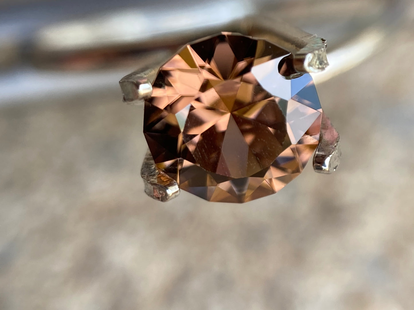 009- Orange ( beer bottle ) Natural Australian Zircon 1.15ct ROUND CUT