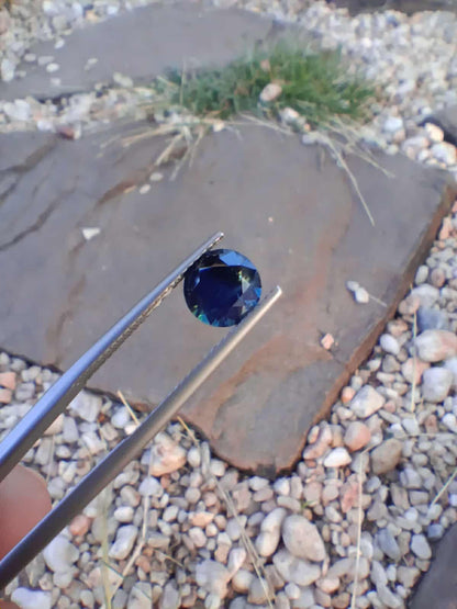 046- 1.92ct Australian Sapphire Blue Yellow Parti ROUND CUT