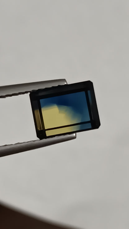 2.32ct window cut bi-colour Australian Sapphire yellow blue