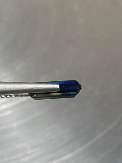 2.32ct window cut bi-colour Australian Sapphire yellow blue