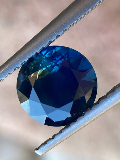 046- 1.92ct Australian Sapphire Blue Yellow Parti ROUND CUT