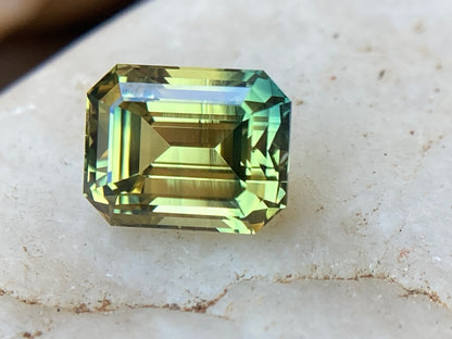 032- Australian Sapphire 2.04ct Yellow Parti EMERALD CUT engagement ring gemstone