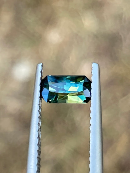 017- Green Parti Australian Sapphire 0.75ct RECTANGLE CUT