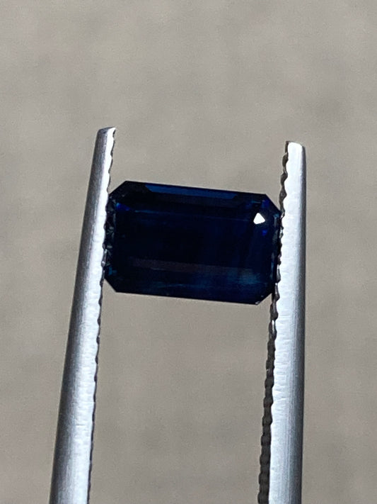051- Dark Blue Australian Sapphire 1.91ct EMERALD CUT