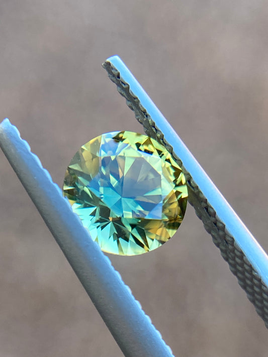 036- Yellow Parti Australian Sapphire 1.3ct ROUND CUT