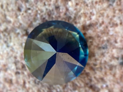 046- 1.92ct Australian Sapphire Blue Yellow Parti ROUND CUT