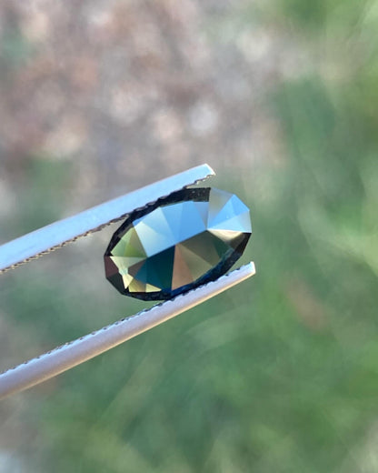 006- Australian Sapphire 2.25ct Dark Blue OVAL CUT