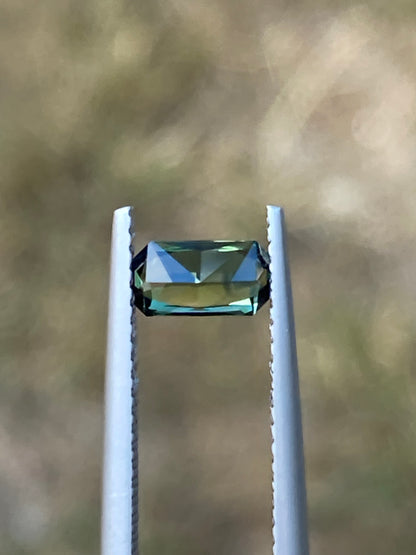 017- Green Parti Australian Sapphire 0.75ct RECTANGLE CUT