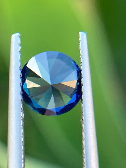 039- Steel Teal Australian Sapphire 1.45ct ROUND CUT