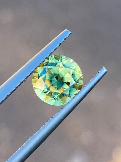 036- Yellow Parti Australian Sapphire 1.3ct ROUND CUT