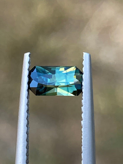 017- Green Parti Australian Sapphire 0.75ct RECTANGLE CUT