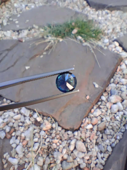 046- 1.92ct Australian Sapphire Blue Yellow Parti ROUND CUT