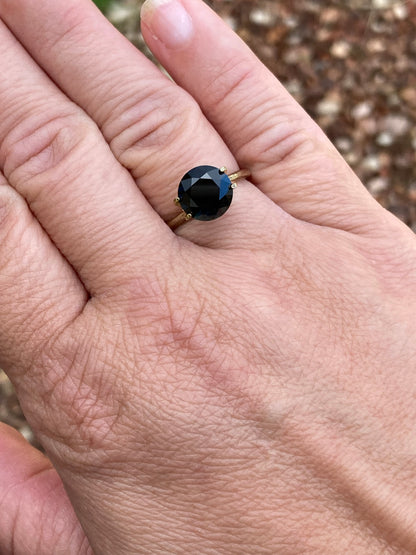 030- Australian Sapphire 4.17ct Dark Blue ROUND CUT engagement ring stone