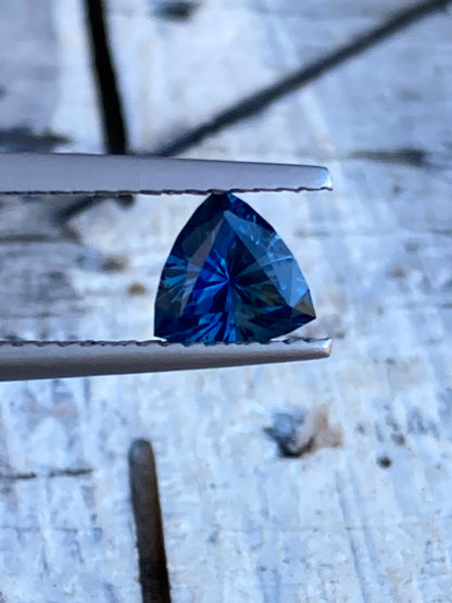 021- STUNNING!!! True Blue Natural Australian Sapphire 0.93ct TRILLION CUT