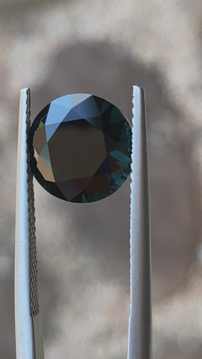 030- Australian Sapphire 4.17ct Dark Blue ROUND CUT engagement ring stone