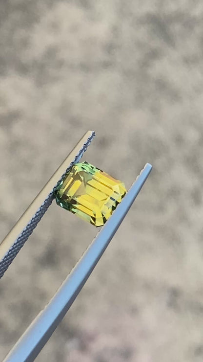 032- Australian Sapphire 2.04ct Yellow Parti EMERALD CUT engagement ring gemstone